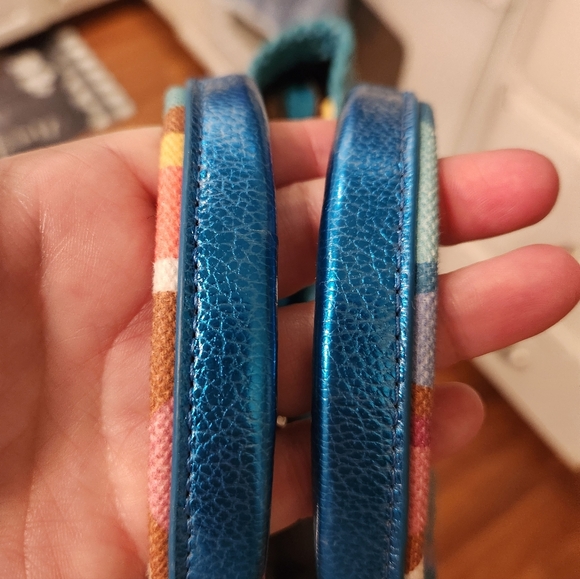 Kurt Geiger Small Southbank Tote/Crossbody - Picture 4 of 9